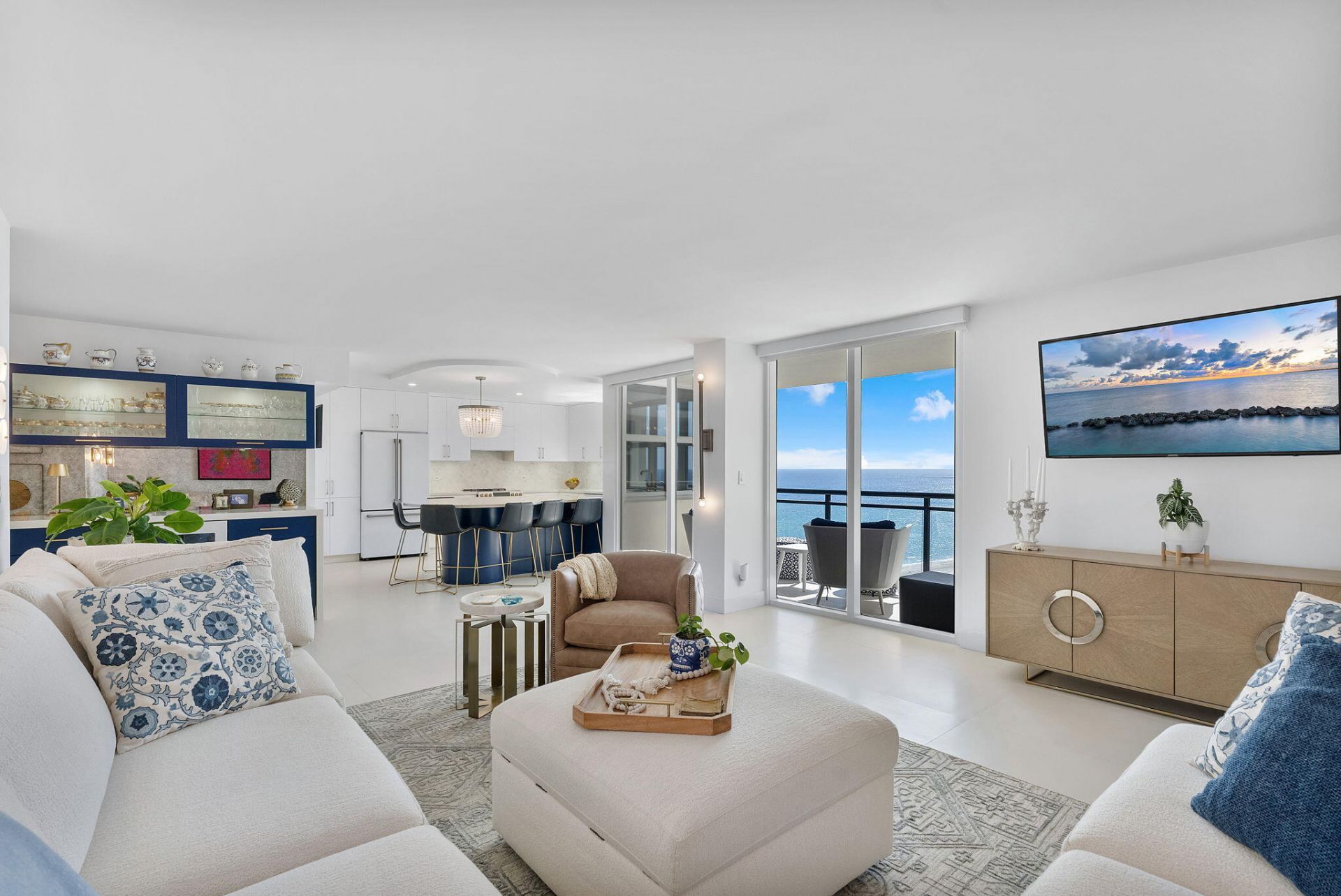 2000 S Ocean Boulevard, Unit 17g, Boca Raton, FL 33432 Photo