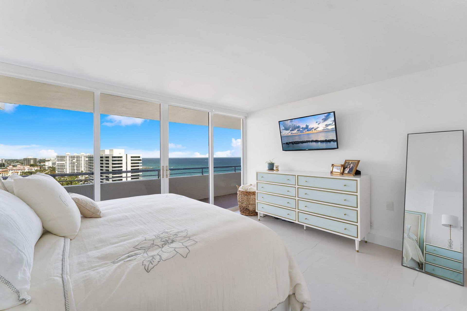 2000 S Ocean Boulevard, Unit 17g, Boca Raton, FL 33432 Photo