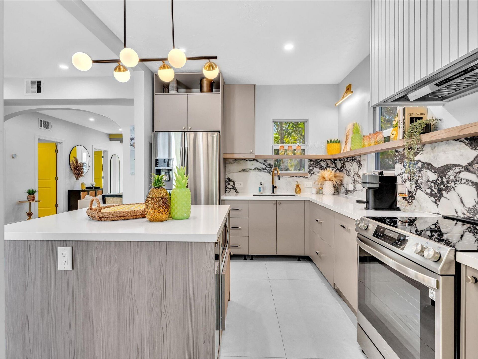 525 Westwood Road, West Palm Beach, FL 33401 Photo