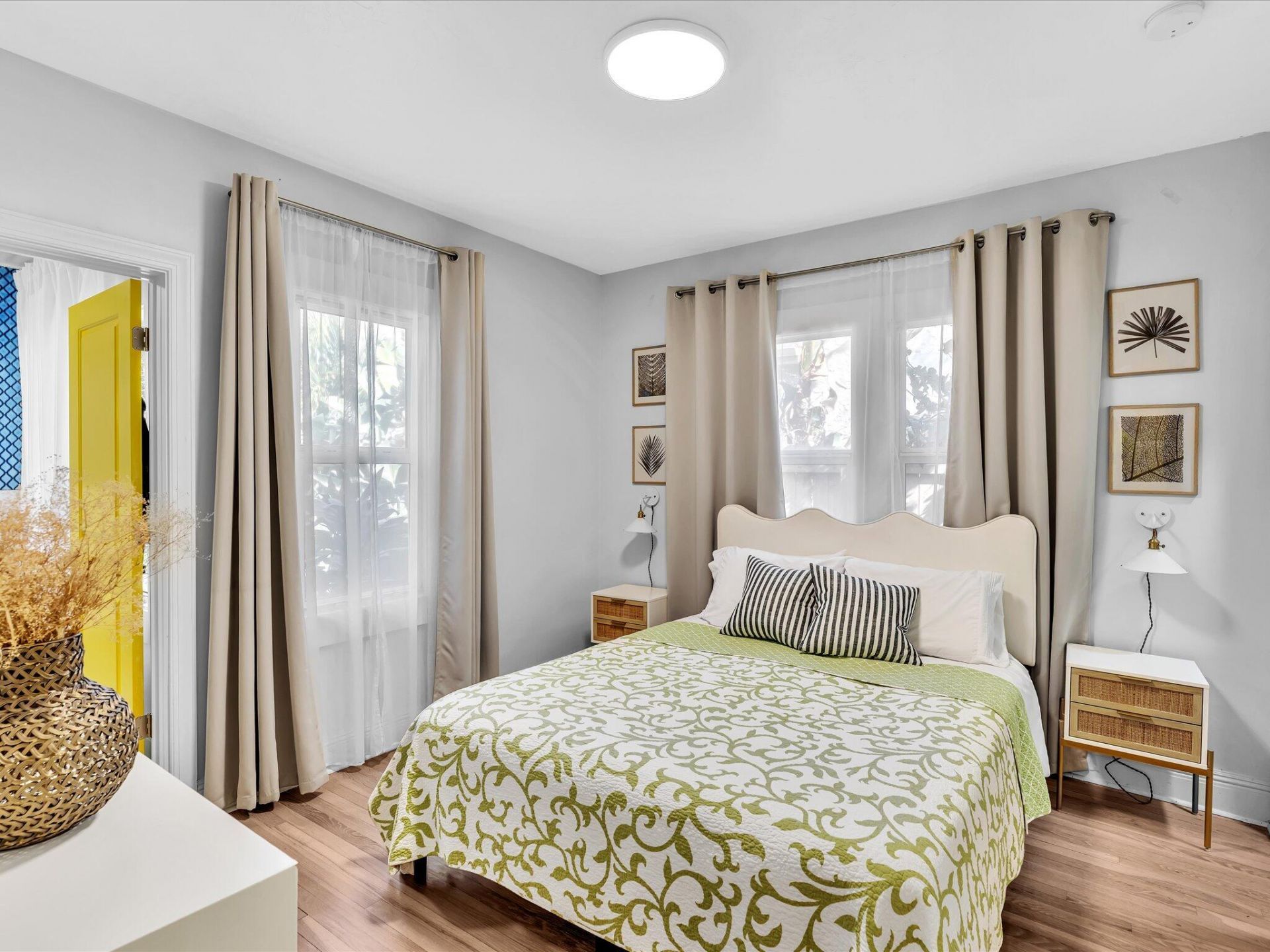 525 Westwood Road, West Palm Beach, FL 33401 Photo