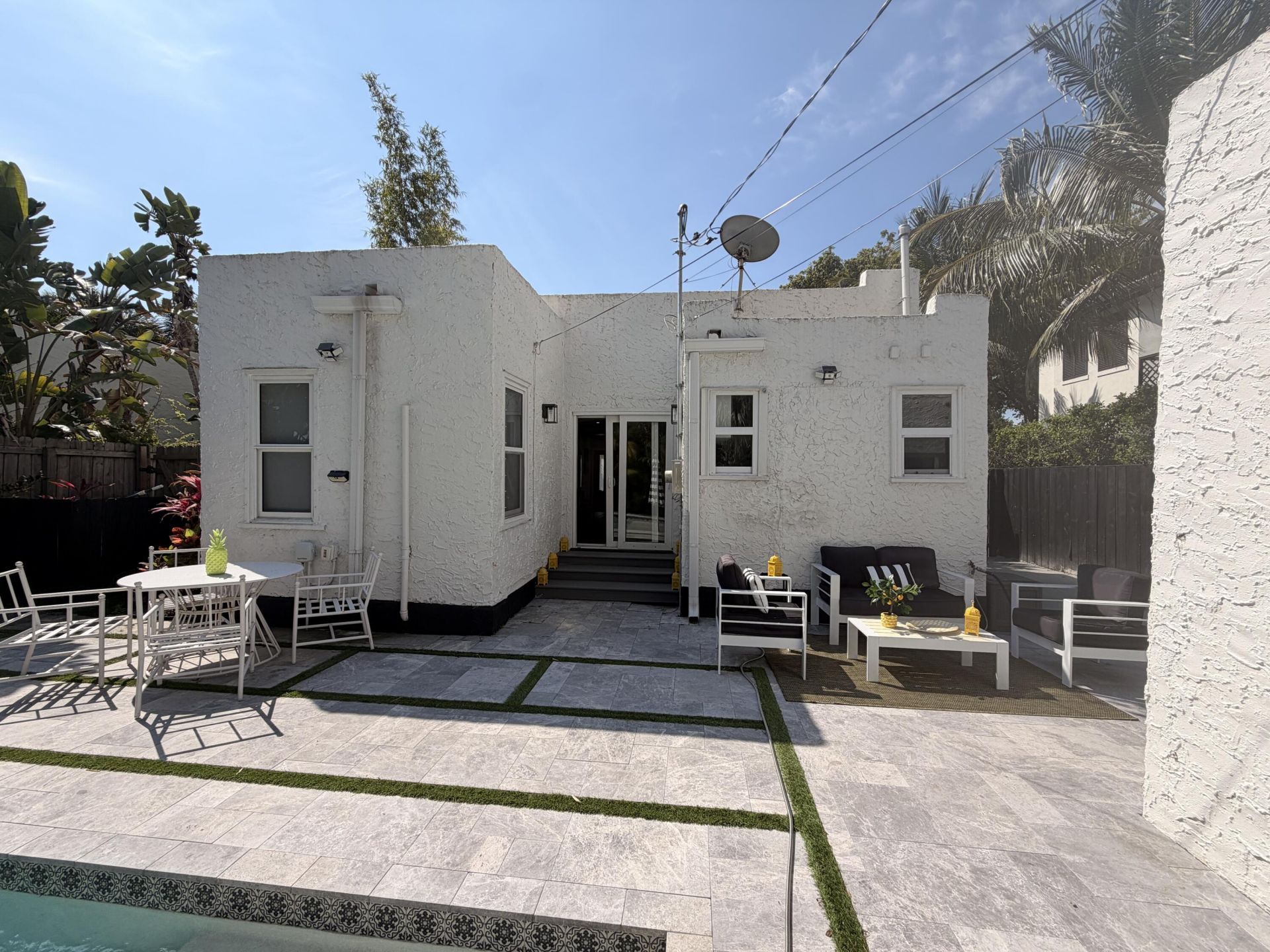 525 Westwood Road, West Palm Beach, FL 33401 Photo