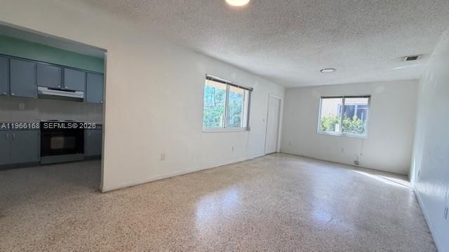 9221 SW 39th St, Miami, FL 33165 Photo