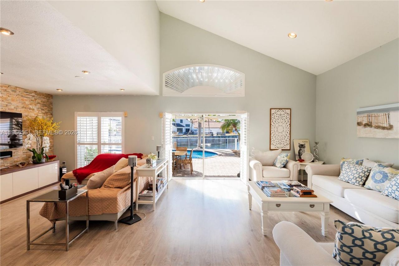 13348 SW 144th Ter, Miami, FL 33186 Photo