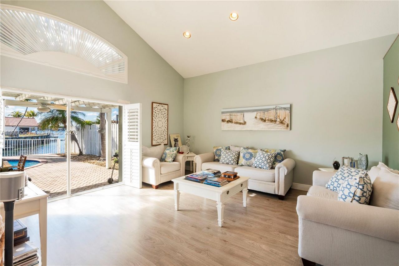 13348 SW 144th Ter, Miami, FL 33186 Photo