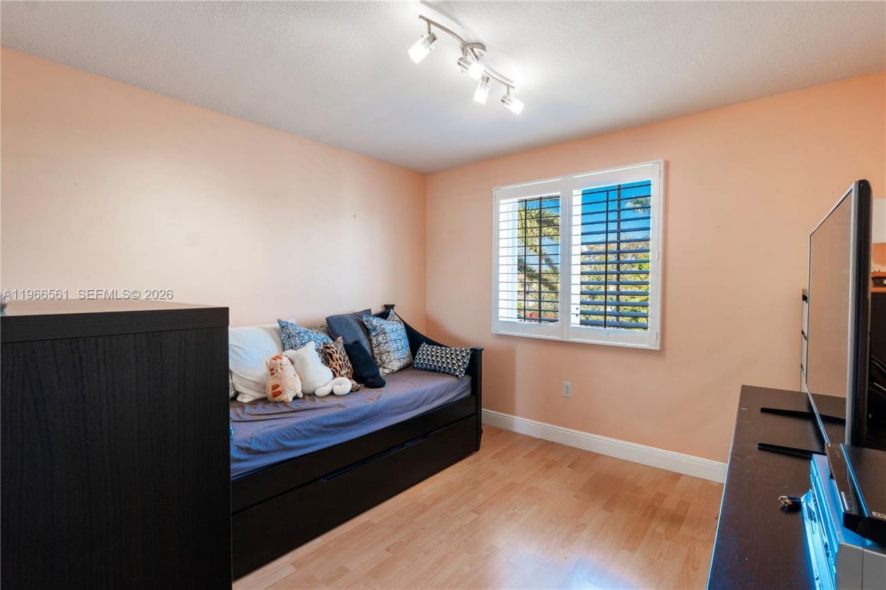 13348 SW 144th Ter, Miami, FL 33186 Photo