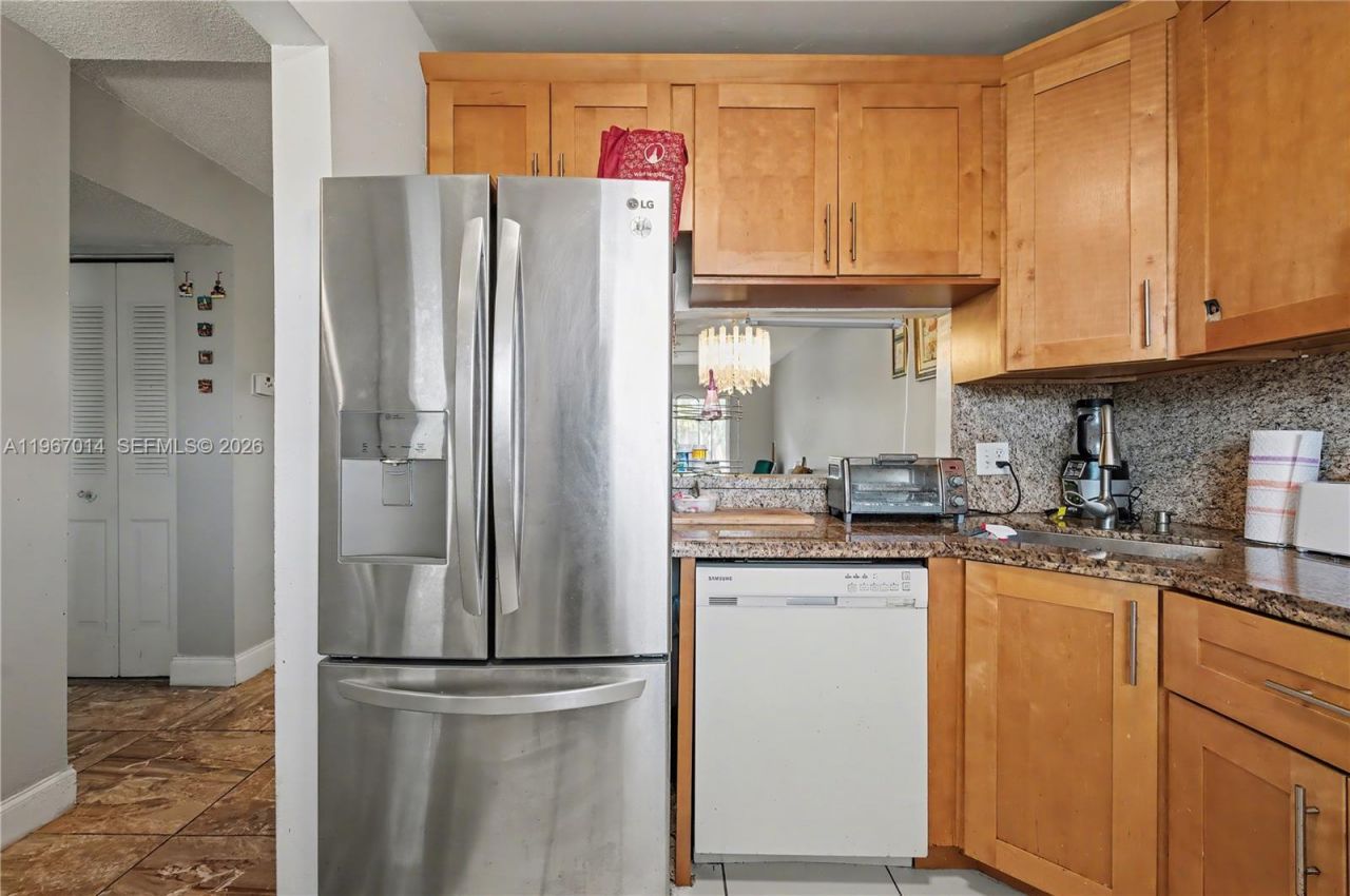 8380 Lagos De Campo Blvd, Unit 307, Tamarac, FL 33321 Photo