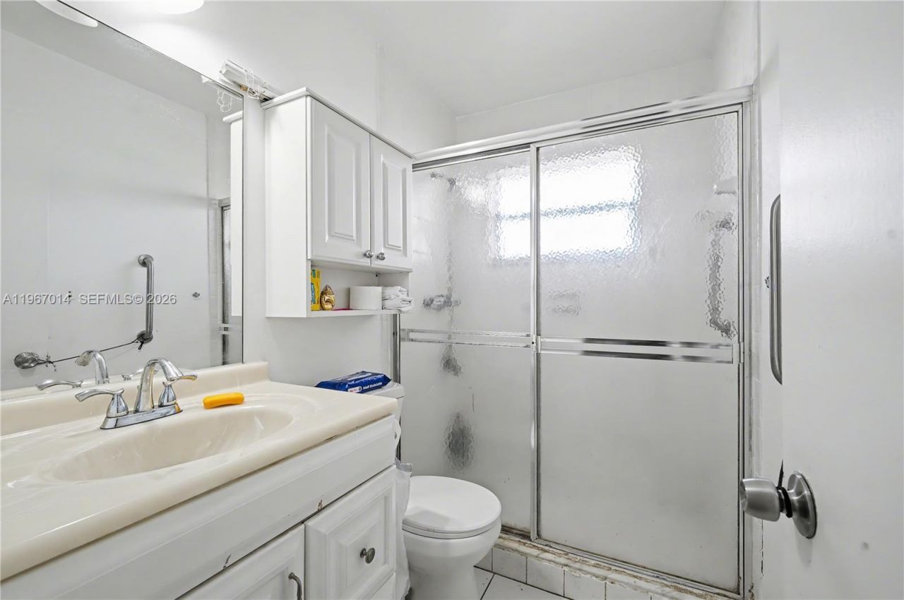 8380 Lagos De Campo Blvd, Unit 307, Tamarac, FL 33321 Photo