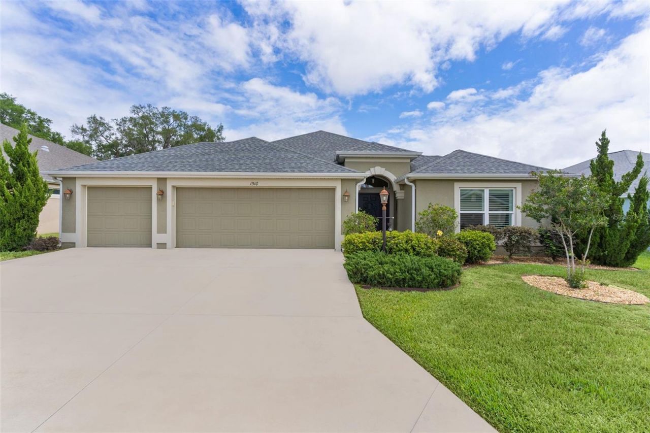 1510 Knudson Run, The Villages, FL 32163 Main Photo