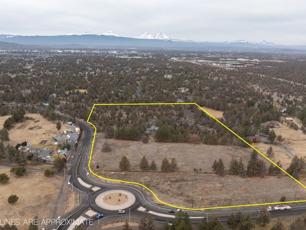 63545 Deschutes Market Road, Bend, OR 97701