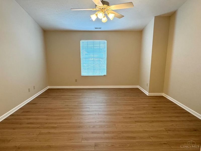 4941 N Arbor Woods Court, Unit 301, Cincinnati, OH 45248 Photo 21