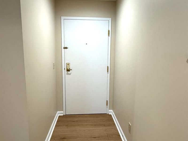 4941 N Arbor Woods Court, Unit 301, Cincinnati, OH 45248 Photo 6