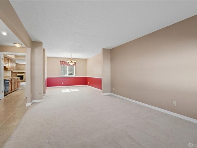 332 Kimbary Drive, Washington Township, OH 45458 Photo 11