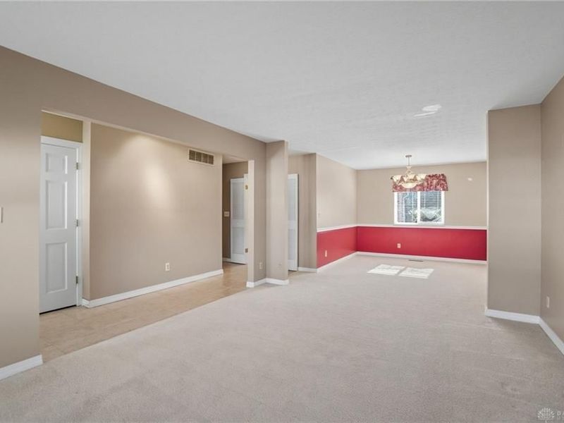 332 Kimbary Drive, Washington Township, OH 45458 Photo 13