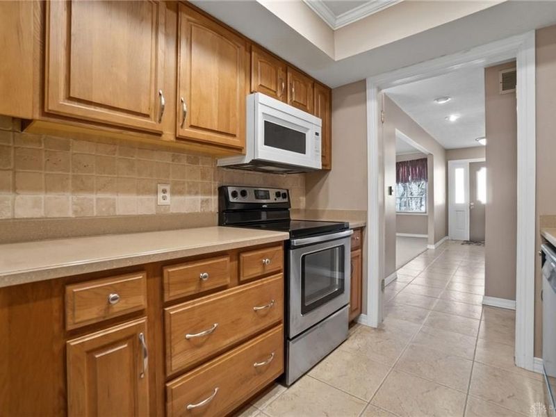 332 Kimbary Drive, Washington Township, OH 45458 Photo 21