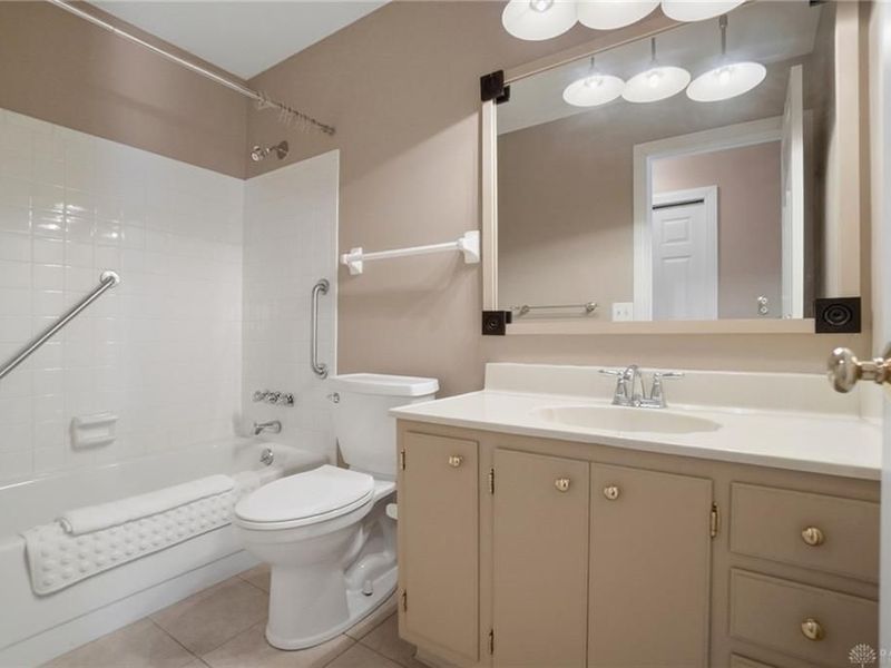 332 Kimbary Drive, Washington Township, OH 45458 Photo 48