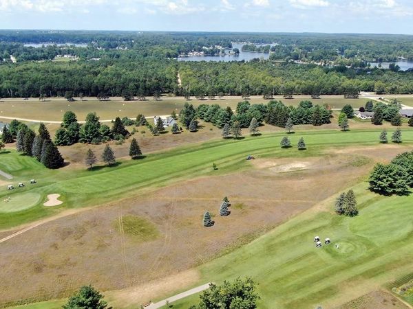 9772 Kellys Ct., Unit Lot 96, Canadian Lakes, MI 49346