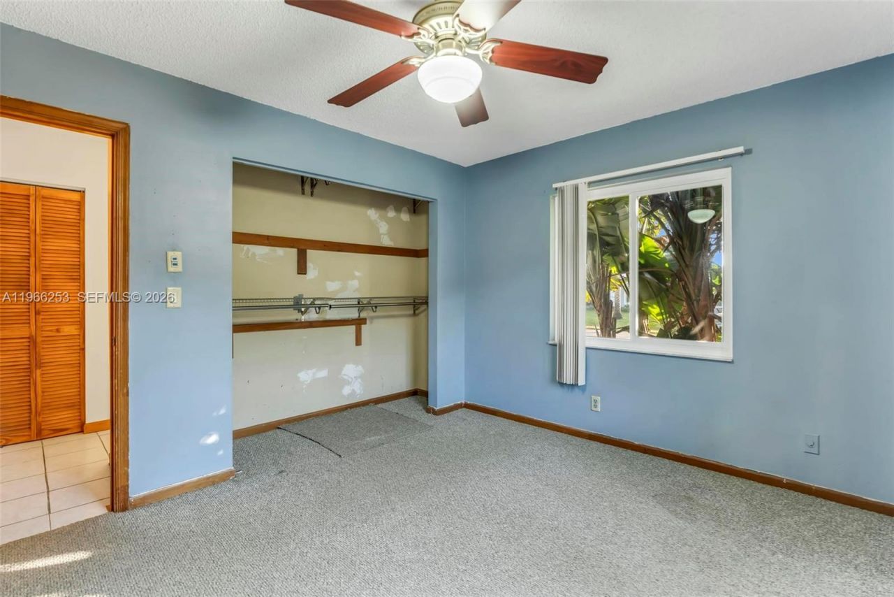 6581 Riparian Rd, Lake Worth, FL 33462 Photo