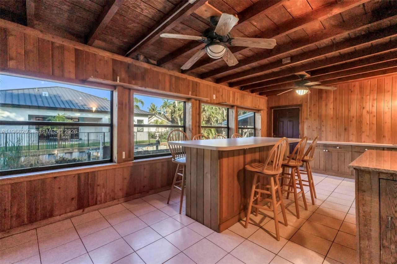 6581 Riparian Rd, Lake Worth, FL 33462 Photo