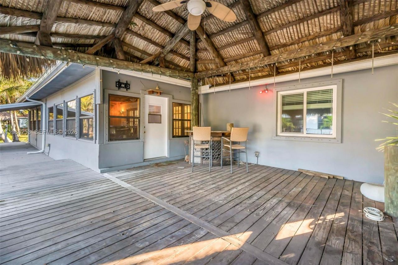 6581 Riparian Rd, Lake Worth, FL 33462 Photo