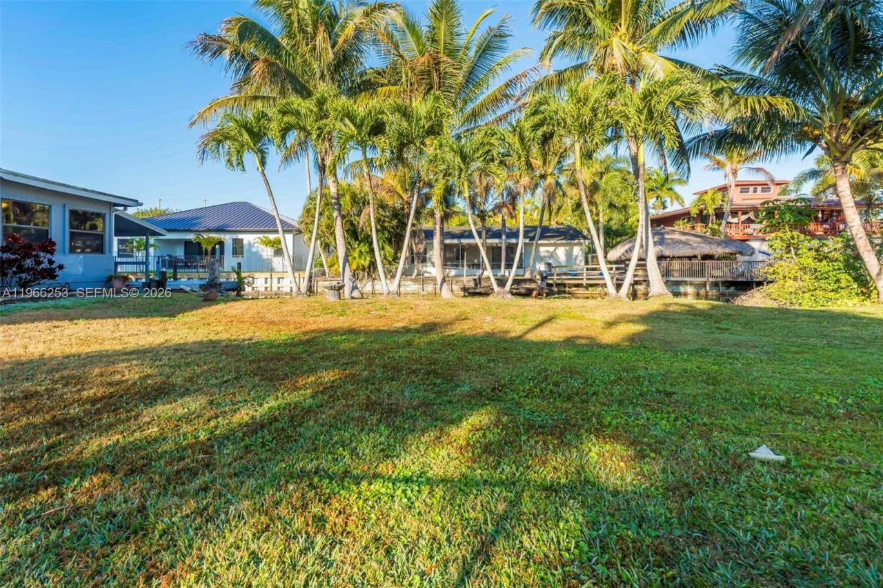 6581 Riparian Rd, Lake Worth, FL 33462 Photo