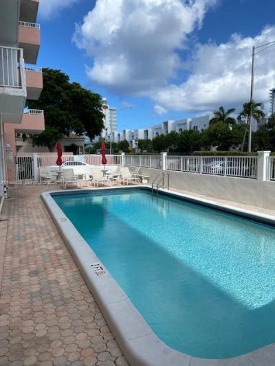 3201 NE 14th St Cswy , Unit 605, Pompano Beach, FL 33062 Photo