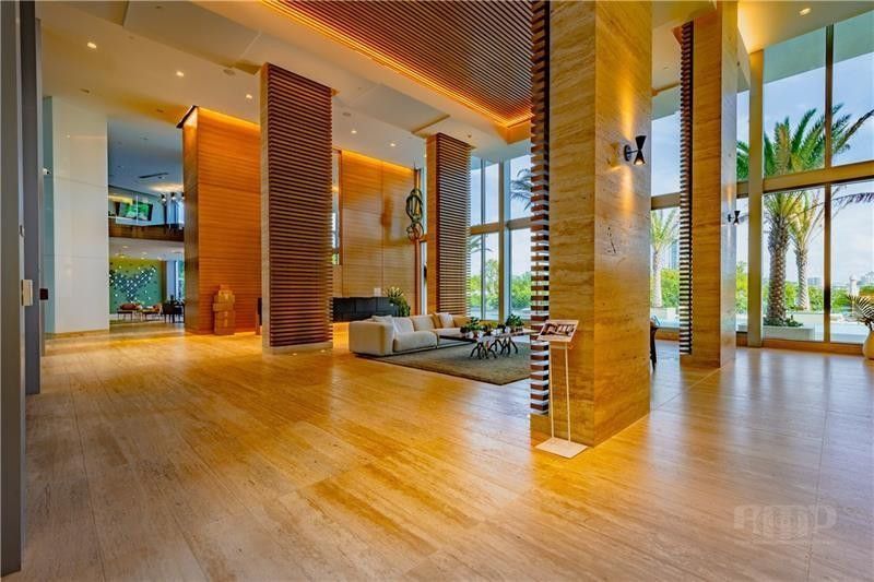 16385 Biscayne Boulevard, Unit 405, Aventura, FL 33160 Photo