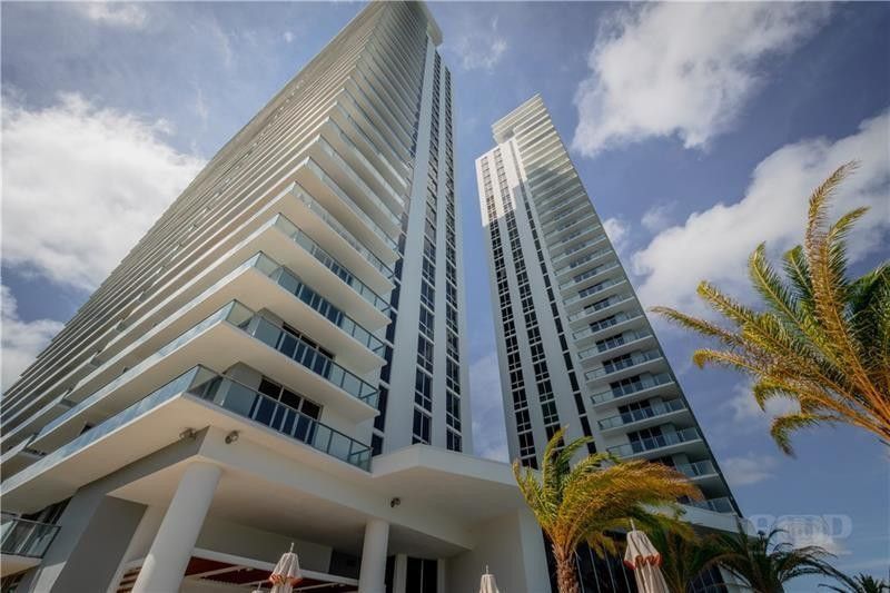 16385 Biscayne Boulevard, Unit 405, Aventura, FL 33160 Photo