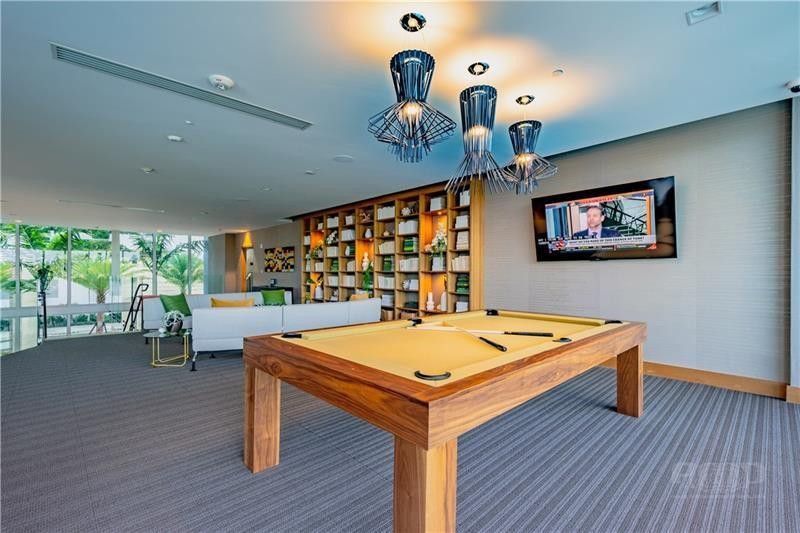 16385 Biscayne Boulevard, Unit 405, Aventura, FL 33160 Photo