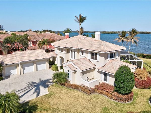 5142 Saint Andrews Island Court, Vero Beach, FL 32967