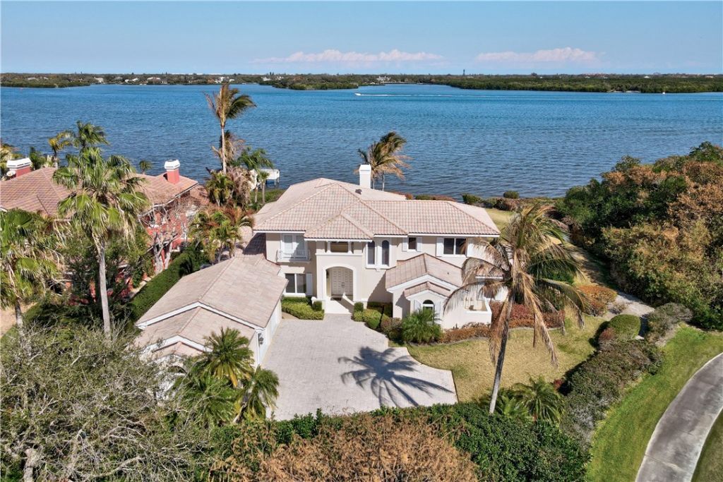 5142 Saint Andrews Island Court, Vero Beach, FL 32967 Photo