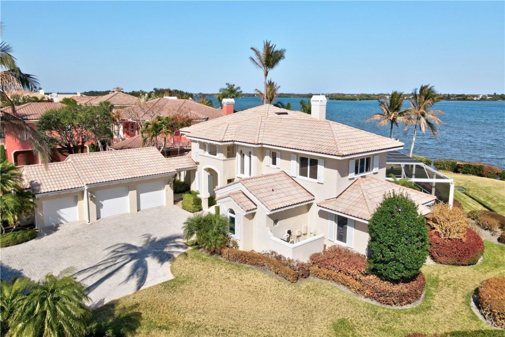 5142 Saint Andrews Island Court, Vero Beach, FL 32967 Photo