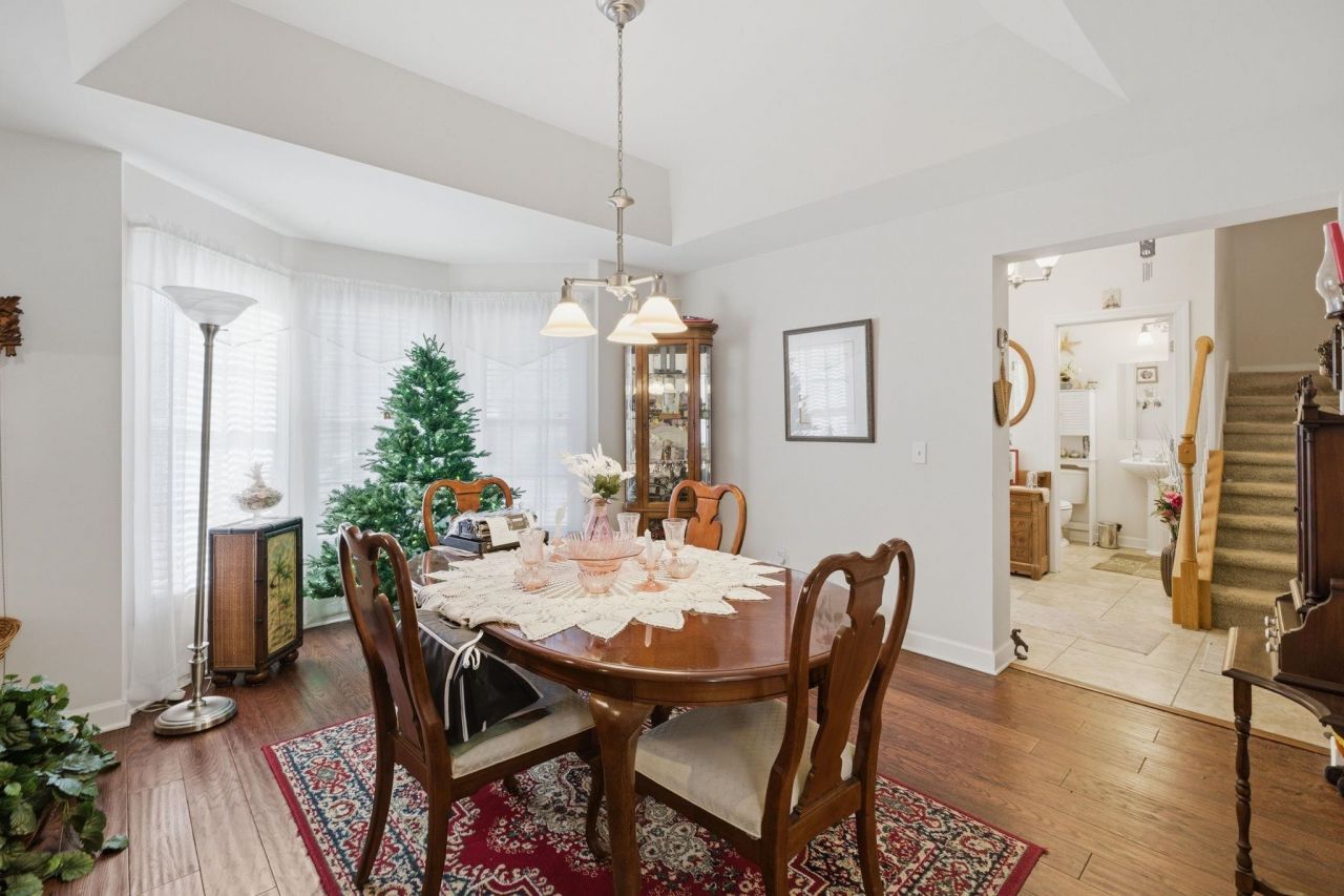 100 Murphy Way Photo 10