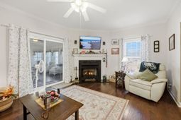 100 Murphy Way photo 4