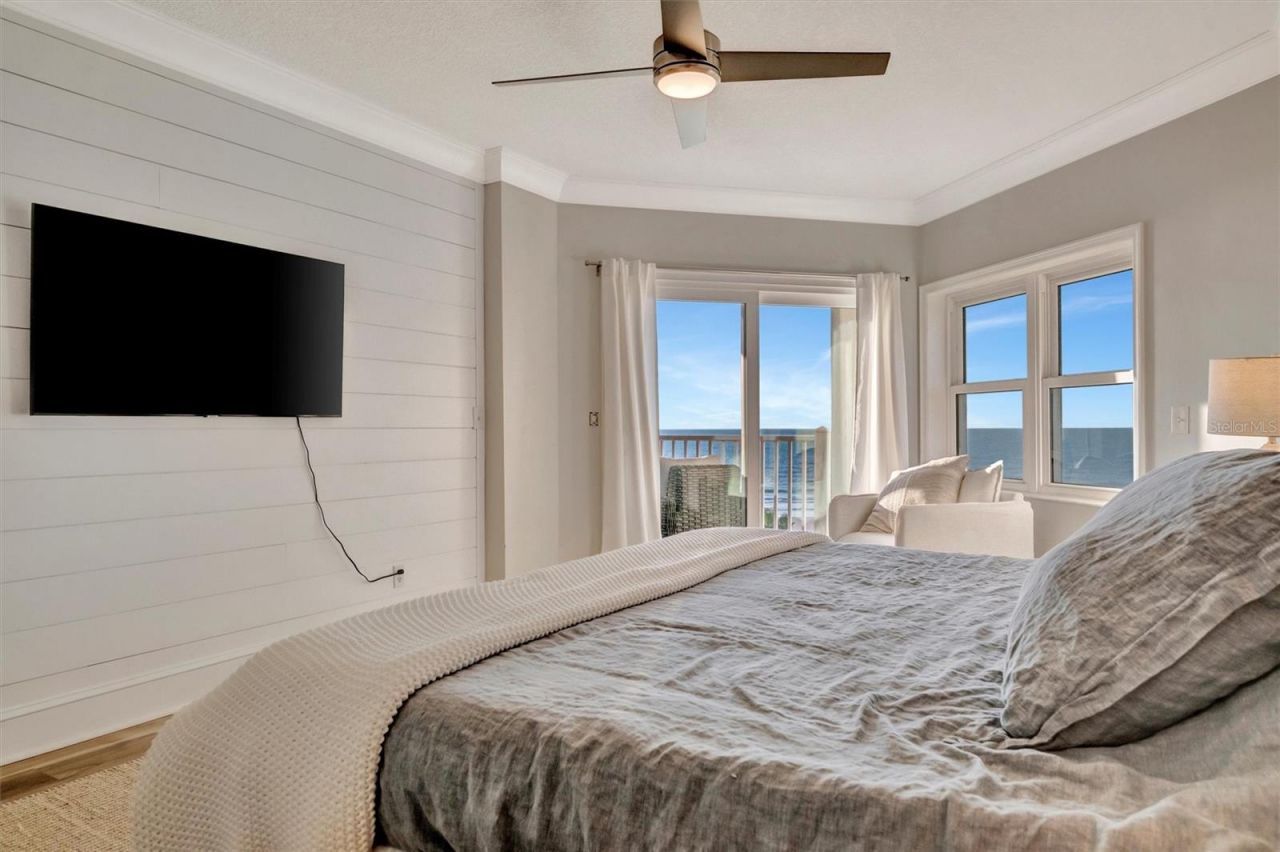 1582 Gulf Boulevard, Unit 1507, Clearwater Beach, FL 33767 Photo