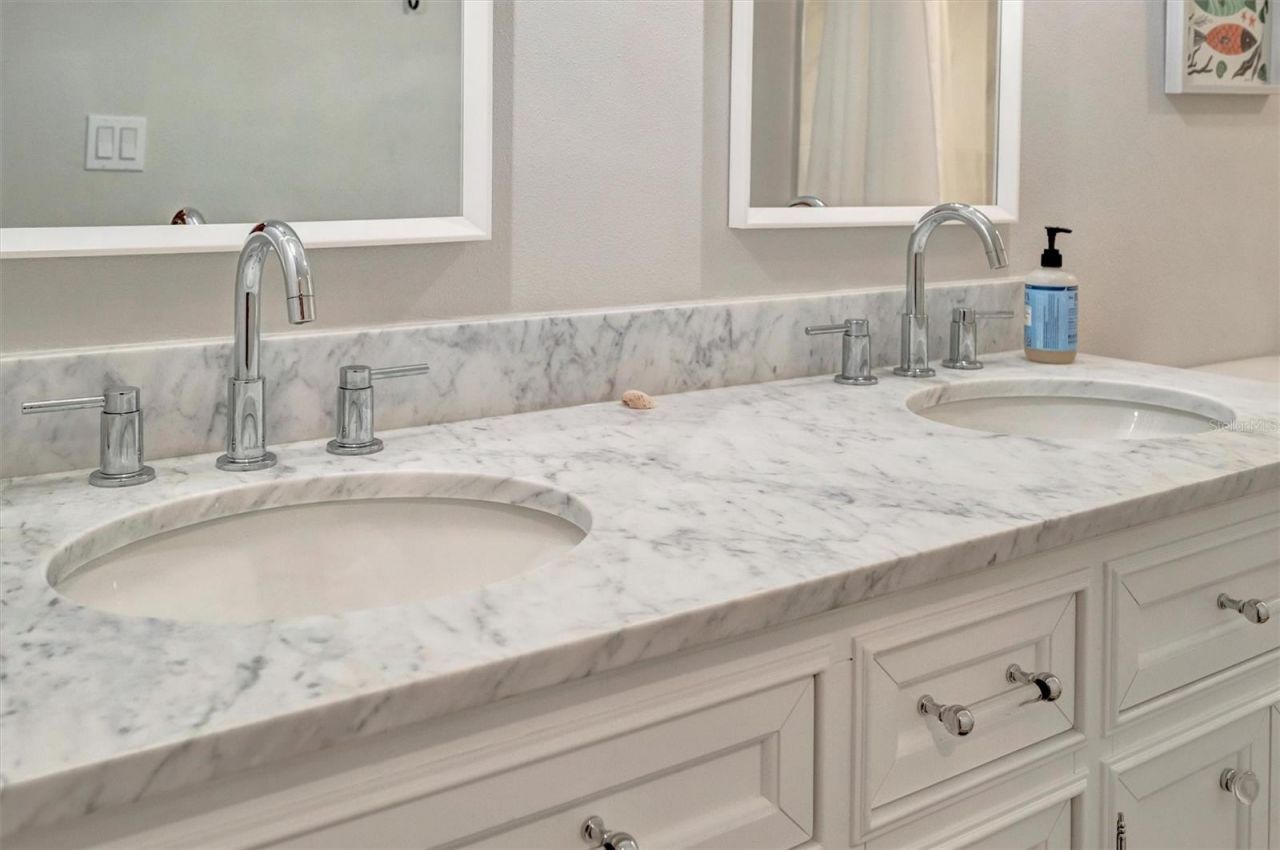 1582 Gulf Boulevard, Unit 1507, Clearwater Beach, FL 33767 Photo