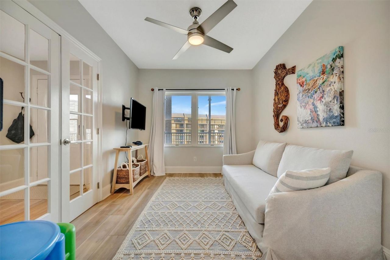 1582 Gulf Boulevard, Unit 1507, Clearwater Beach, FL 33767 Photo