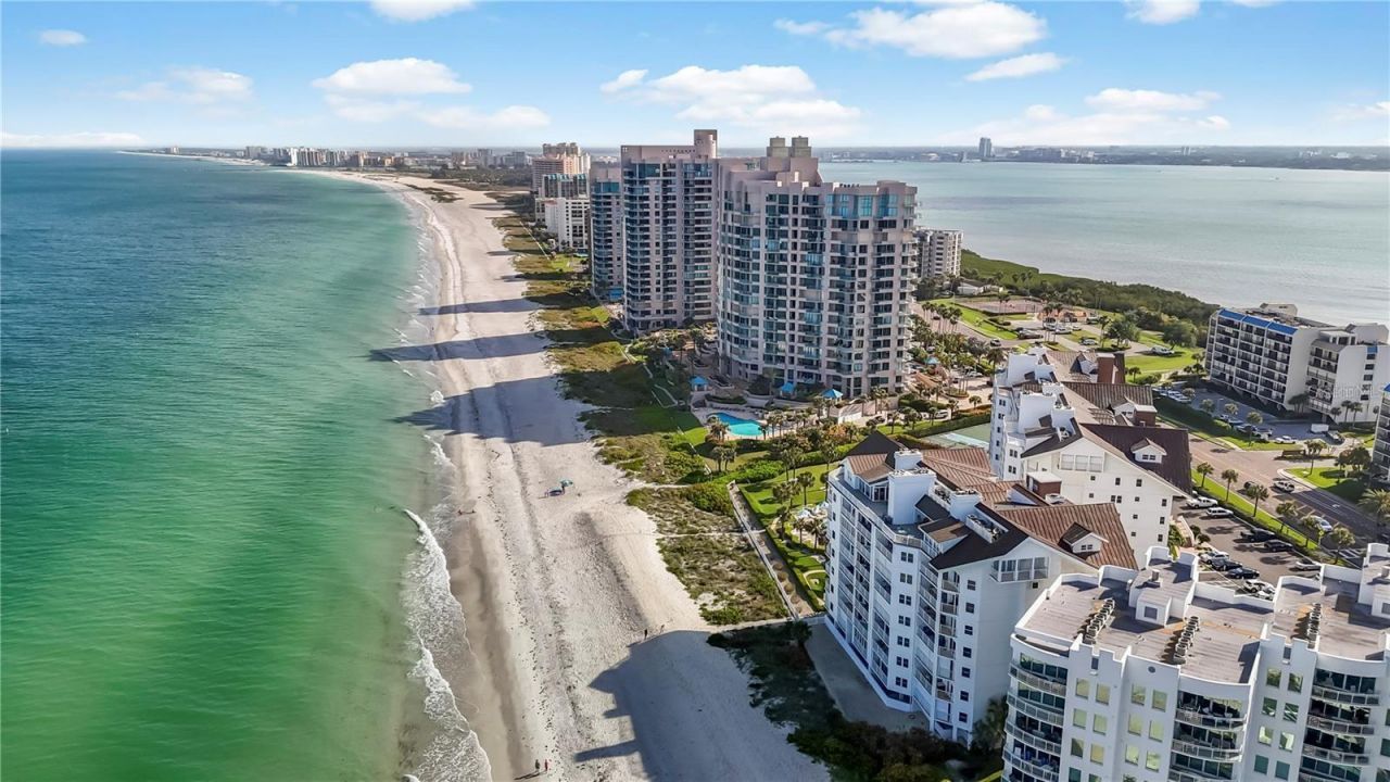 1582 Gulf Boulevard, Unit 1507, Clearwater Beach, FL 33767 Photo