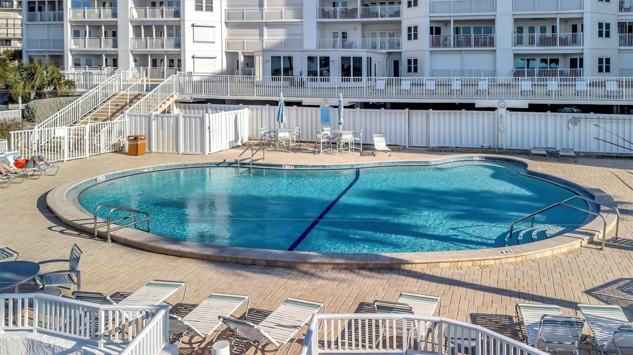 1582 Gulf Boulevard, Unit 1507, Clearwater Beach, FL 33767 Photo