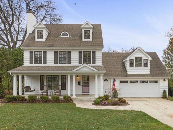 297 Van Damin Avenue, Glen Ellyn, IL 60137