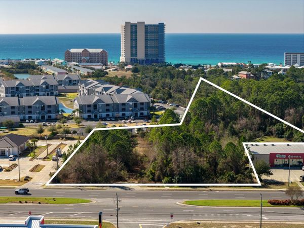 17257 Panama City Beach Parkway, Panama City Beach, FL 32413