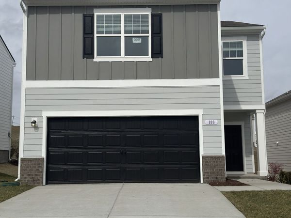 188 Snowdrop Ave, La Vergne, TN 37086
