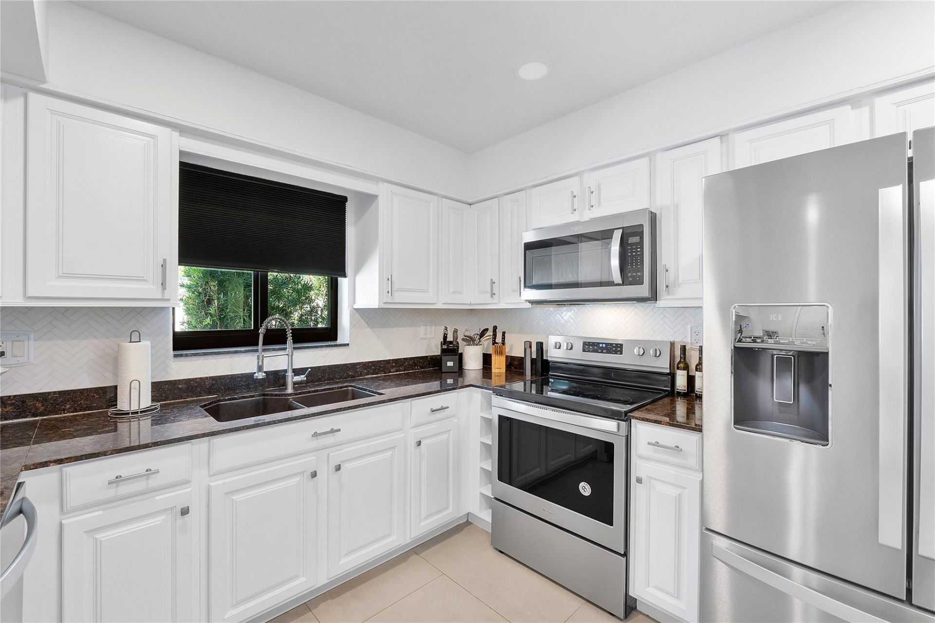 1881 NE 27th Street, Lighthouse Point, FL 33064 Photo