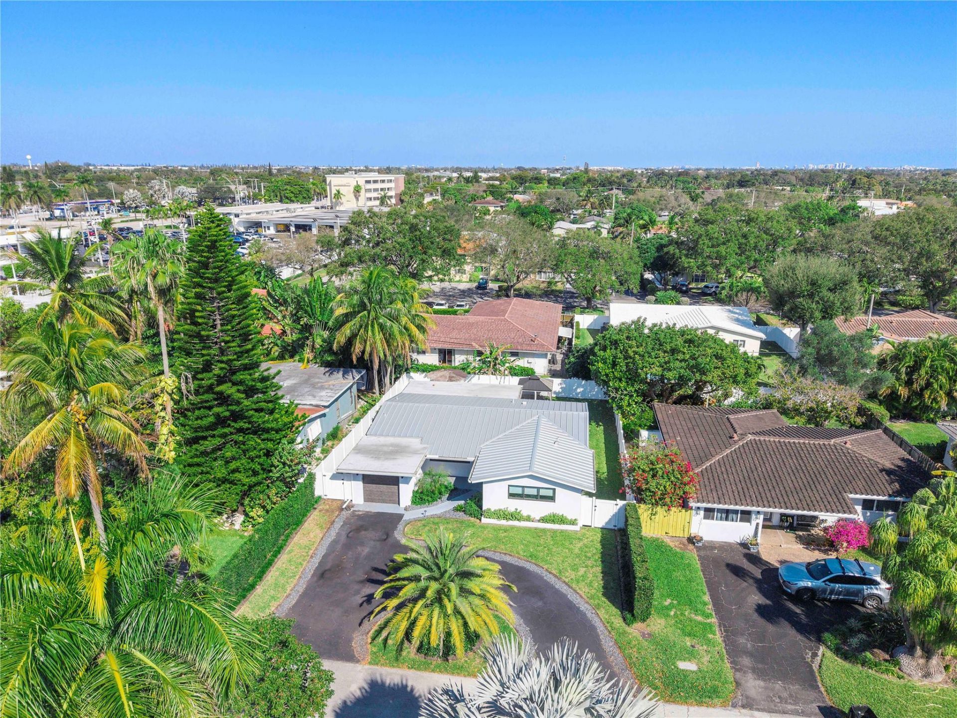 1881 NE 27th Street, Lighthouse Point, FL 33064 Photo