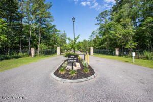 14014 Dunroven Drive, Bryceville, FL 32009 Photo