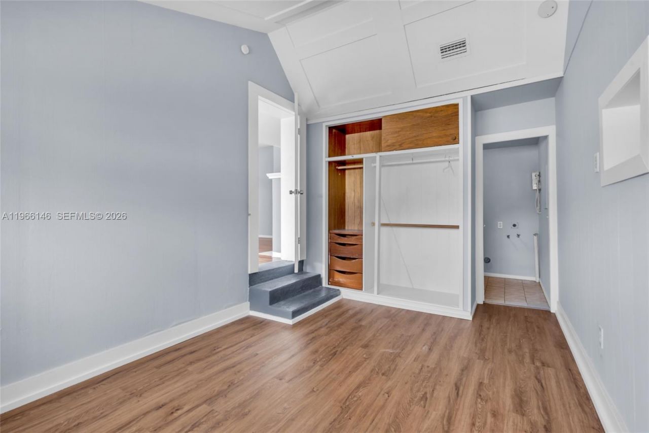 392 Payne Dr, Miami Springs, FL 33166 Photo