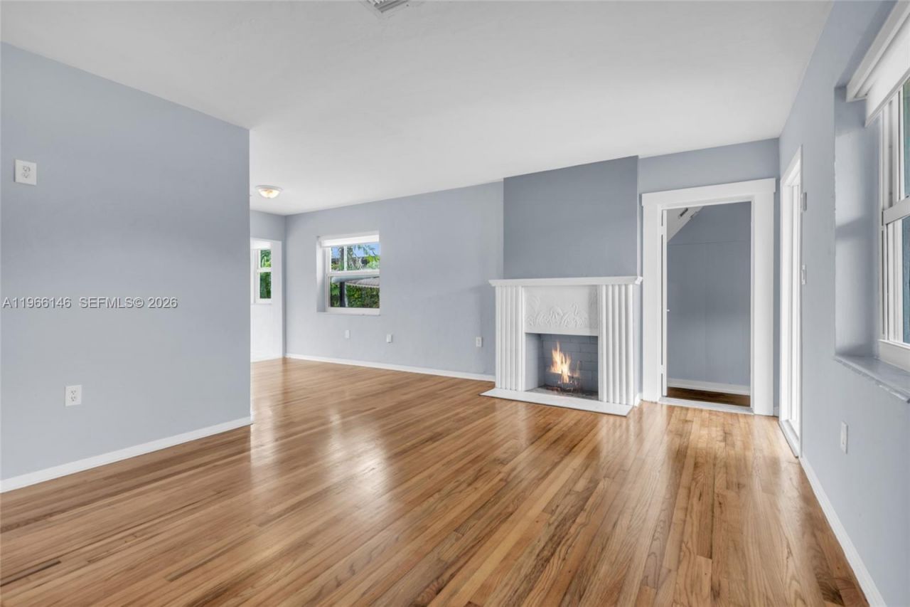 392 Payne Dr, Miami Springs, FL 33166 Photo