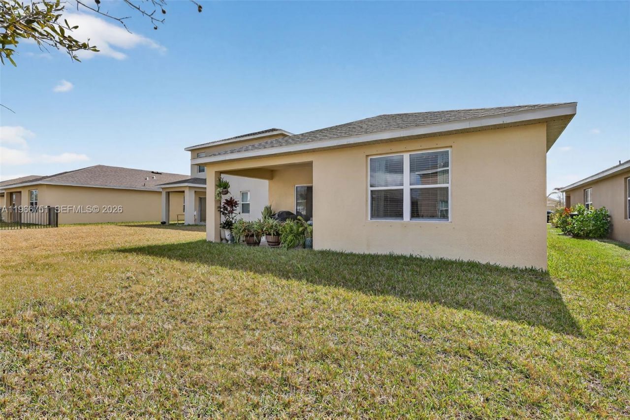 12301 SW Rimini Way, Port Saint Lucie, FL 34987 Photo