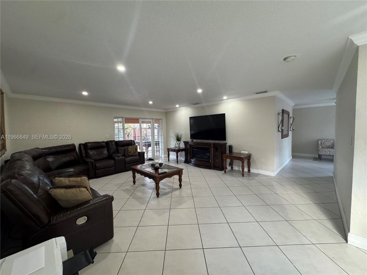 12545 SW 31st Ter, Miami, FL 33175 Photo