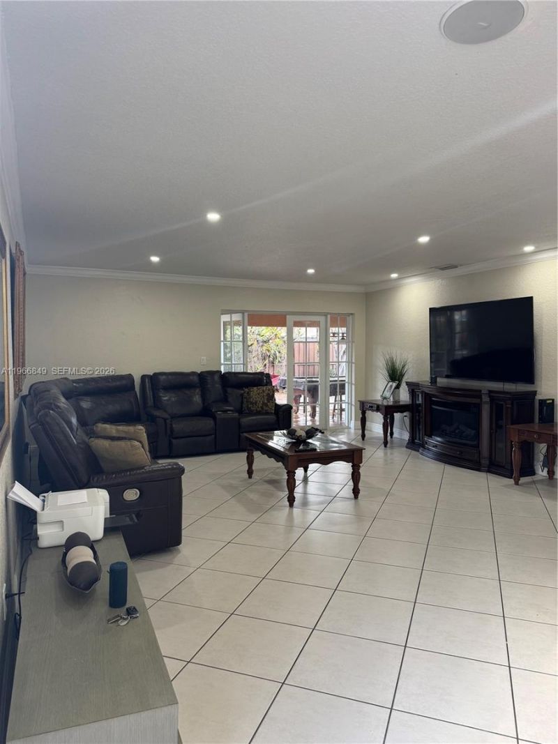 12545 SW 31st Ter, Miami, FL 33175 Photo