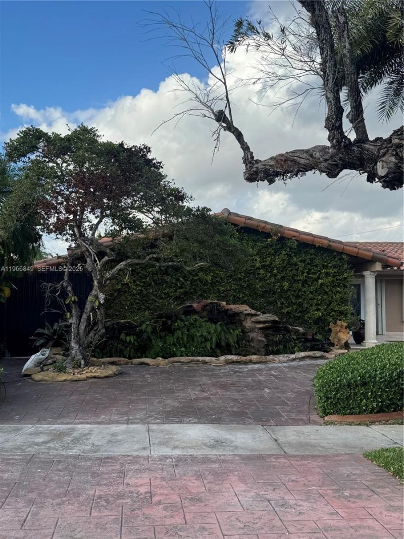 12545 SW 31st Ter, Miami, FL 33175 Photo